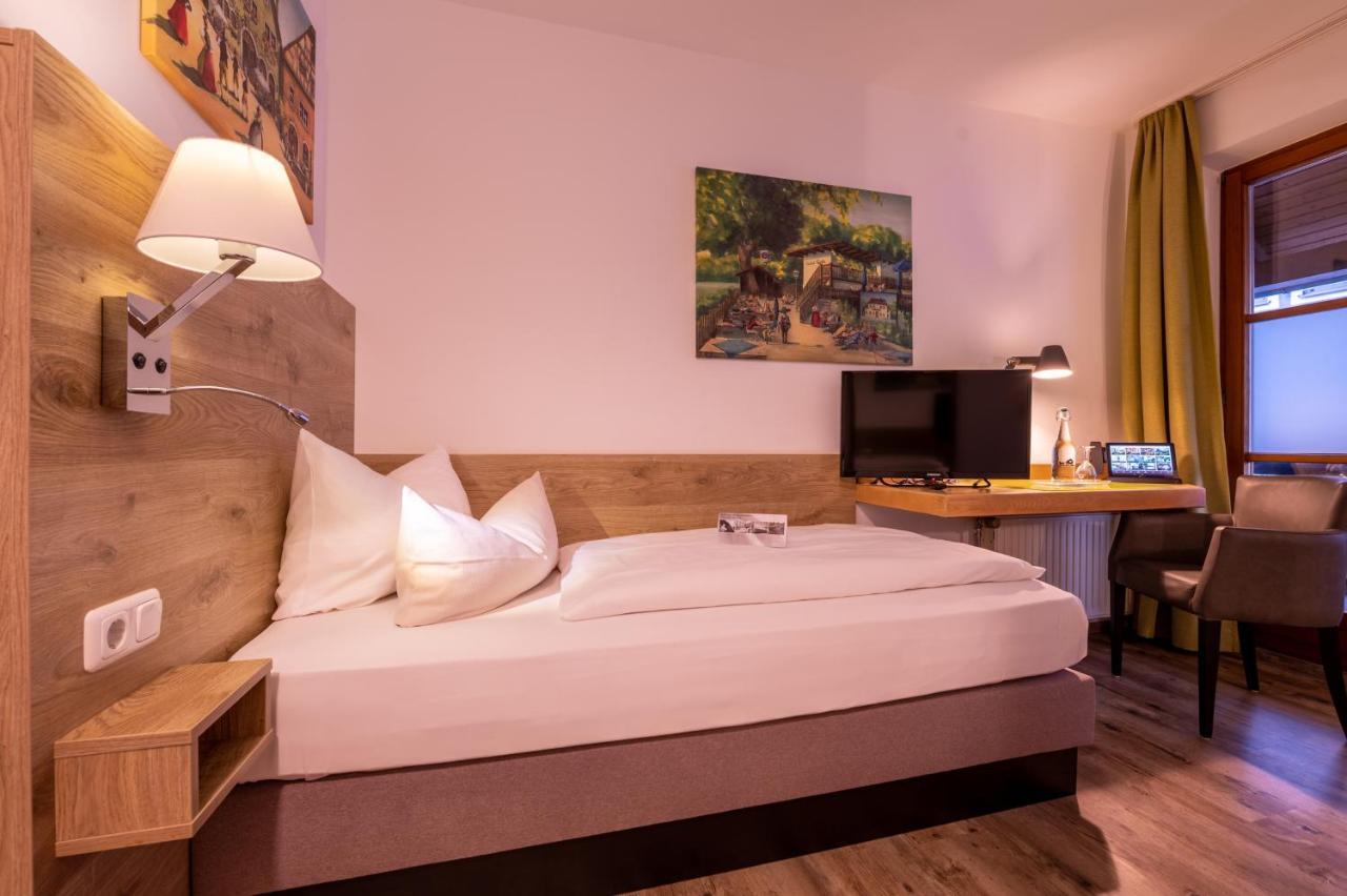 Zur Post Kuemmersbruck Hotel & Tiny Houses المظهر الخارجي الصورة